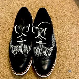 Women’s Cole Haan shoes size 7 Grand O.S collection Wingtip Oxford